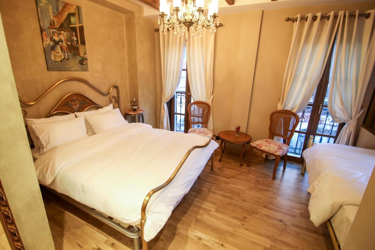 Vila Sonnet Korce Buitenkant foto