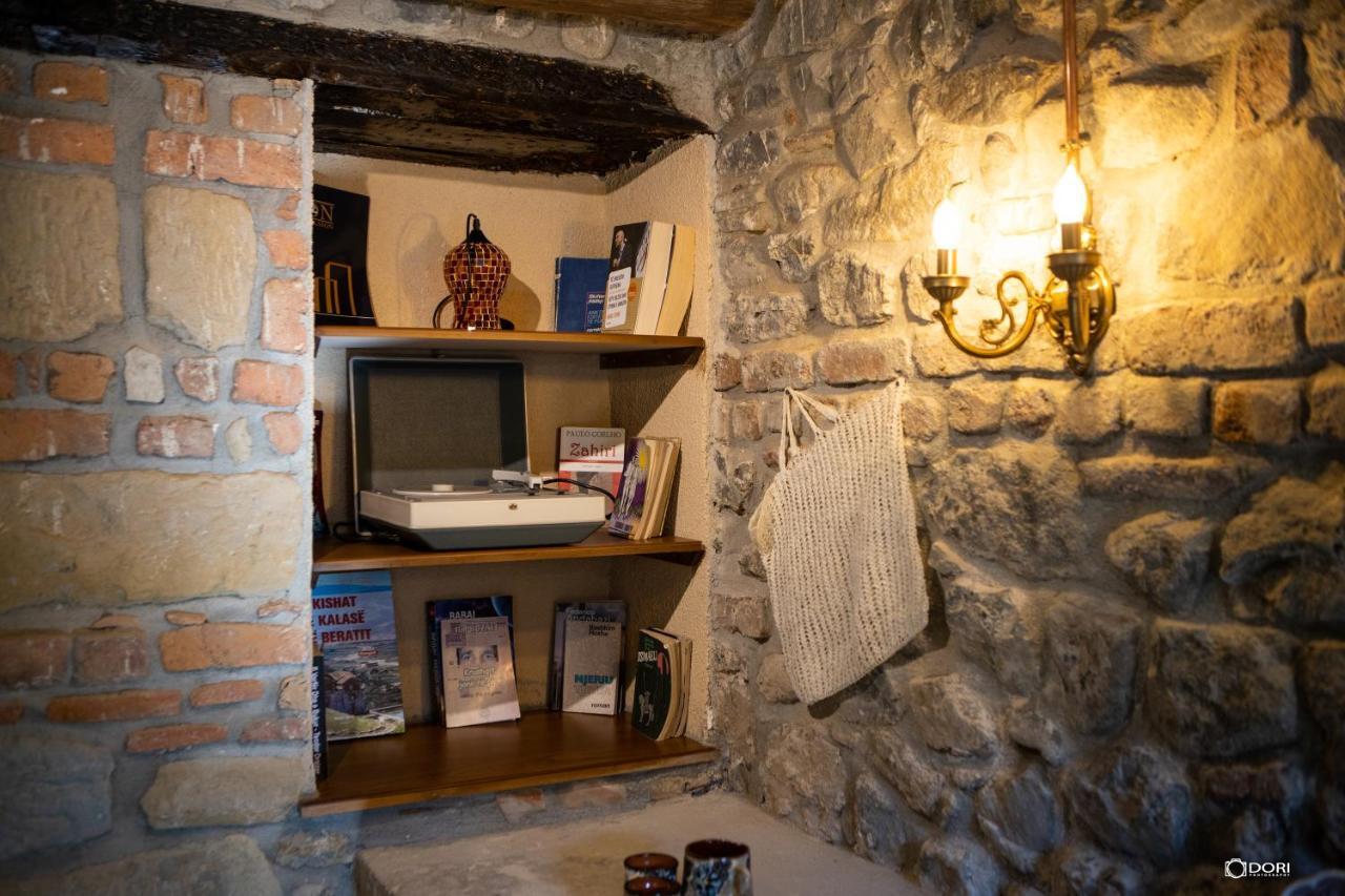 Vila Sonnet Korce Buitenkant foto