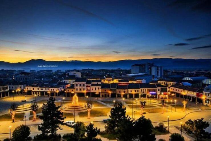 Vila Sonnet Korce Buitenkant foto